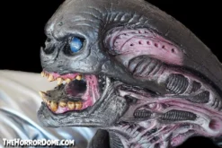 The Horror Dome "Alien Xenomorph Puppet" HD Studios Halloween Prop 11 The Horror Dome