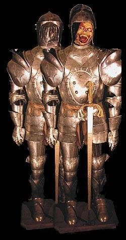 Distortions "The Haunted Knight" Professional Zombie Halloween Animatronic 3 Distortions "The Haunted Knight" Professional Zombie Halloween Animatronic